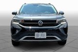 Certified 2022 Volkswagen Taos SE image 3