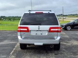 Used 2012 Lincoln Navigator 2WD image 5
