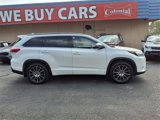 Used 2018 Toyota Highlander XLE image 3