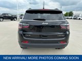 Used 2018 Jeep Compass Limited image 4
