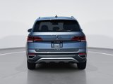 Certified 2024 Volkswagen Taos SE image 4