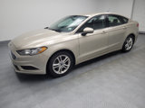Used 2018 Ford Fusion SE image 2