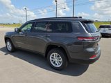 New 2025 Jeep Grand Cherokee L Laredo image 4