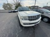 Used 2008 Lincoln Navigator L 4WD image 3