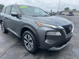 Used 2022 Nissan Rogue SV image 2
