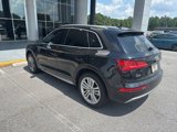 Used 2019 Audi Q5 2.0T Premium Plus w/ Premium Plus Package image 2