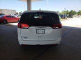 Used 2020 Chrysler Pacifica Touring image 4