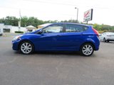 Used 2014 Hyundai Accent SE image 2