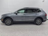 Used 2020 Volkswagen Tiguan SE w/ Panoramic Sunroof Package image 3