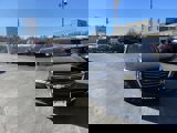 Used 2022 Chevrolet Traverse LT image 3