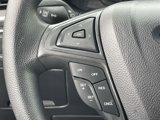 Used 2024 Ford Edge SE w/ Black Appearance Package image 6
