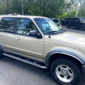 Used 2000 Ford Explorer XLT image 6