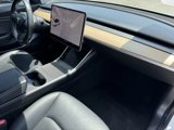 Used 2018 Tesla Model 3 Mid Range image 6
