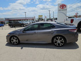 Used 2019 Toyota Camry SE image 2