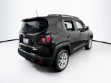 Used 2022 Jeep Renegade Latitude w/ Convenience Group image 5