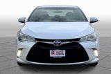 Used 2017 Toyota Camry SE image 3