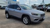 Used 2019 Jeep Cherokee Latitude w/ Popular Appearance Group image 2