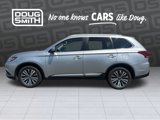 Used 2020 Mitsubishi Outlander AWD image 2