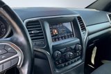 Used 2020 Jeep Grand Cherokee Laredo image 6