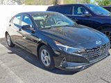 Used 2022 Hyundai Elantra SE image 3