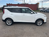 Used 2022 Kia Soul LX w/ Technology Package image 4