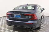 Used 2022 Volvo S60 T8 Inscription image 6