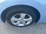 Used 2013 Hyundai Elantra GLS w/ Preferred Pkg image 2