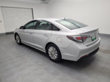 Used 2016 Hyundai Sonata SE image 3