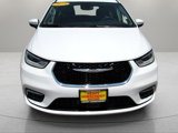 Used 2023 Chrysler Pacifica Touring-L image 2