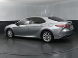 Used 2019 Toyota Camry LE image 3