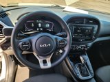 Used 2023 Kia Soul LX w/ LX Technology Package image 2