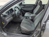 Used 2009 Hyundai Sonata SE image 2