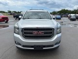 Used 2017 GMC Yukon XL SLT image 3