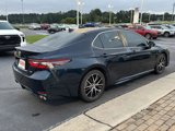 Certified 2021 Toyota Camry SE image 5