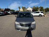 Used 2016 Chrysler Town & Country Touring image 2