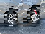 Used 2022 Chrysler Pacifica Touring-L image 5