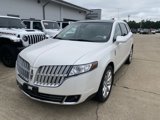 Used 2010 Lincoln MKT 2WD image 3