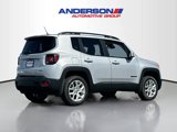 Used 2017 Jeep Renegade Latitude image 2