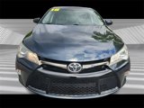 Used 2016 Toyota Camry SE image 3