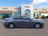 Used 2022 Toyota Camry LE image 2