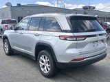 Used 2022 Jeep Grand Cherokee Limited image 4