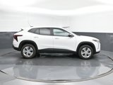 Used 2025 Chevrolet Trax LS image 6