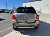Used 2022 Chevrolet Trax LT w/ LT Convenience Package image 6