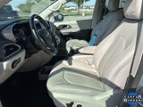 Used 2021 Chrysler Pacifica Touring-L image 2