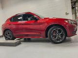 Used 2023 Alfa Romeo Stelvio Veloce image 3