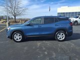 Used 2024 GMC Terrain SLE image 2