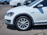 Used 2017 Volkswagen Golf Alltrack SE image 2