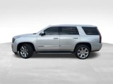 Used 2017 Cadillac Escalade Luxury image 3