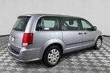 Used 2016 Dodge Grand Caravan American Value Package w/ UConnect Hands-Free Group image 4