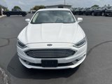 Used 2018 Ford Fusion Titanium image 3